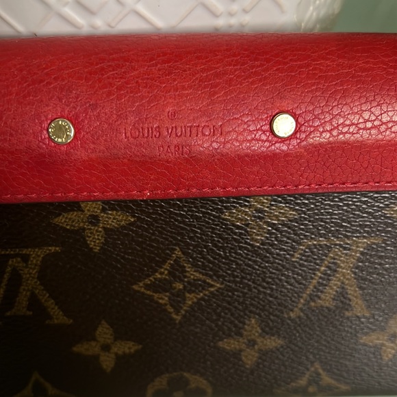 Louis Vuitton Monogram Canvas Pallas Wallet - Picture 12 of 13
